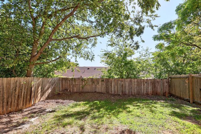 1905 Cedar Ridge DR A, Austin, TX 78741
