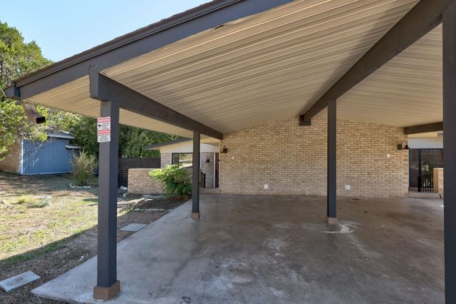 1905 Cedar Ridge DR A, Austin, TX 78741