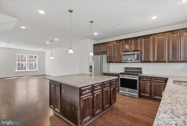 2708 WESSEX CIR, Hanover, MD 21076