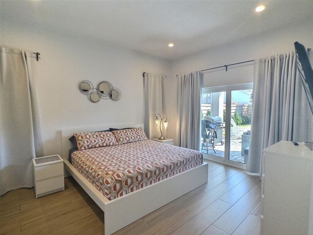 4630 CLASSIQUE DRIVE, Sarasota, FL 34243