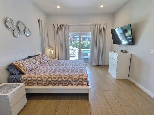 4630 CLASSIQUE DRIVE, Sarasota, FL 34243