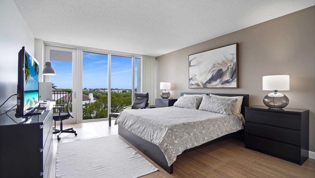 4750 S Ocean Boulevard 510, Highland Beach, FL 33487