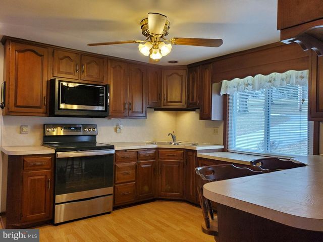 119 N MOUNT AIRY RD, Coatesville, PA 19320