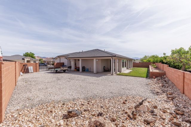 2639 W 400 N, Hurricane, UT 84737