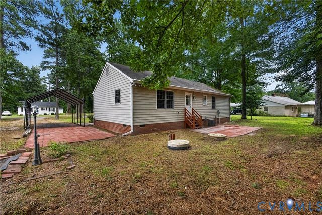 8395 Dell Ray Dr, Mechanicsville, VA 23116