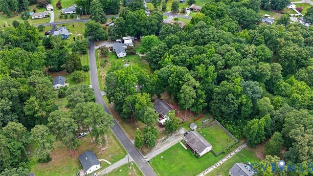 8395 Dell Ray Dr, Mechanicsville, VA 23116