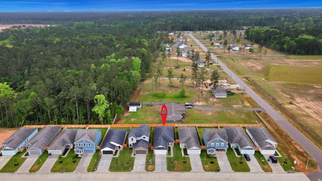 18720 Loom Drive, Conroe, TX 77306