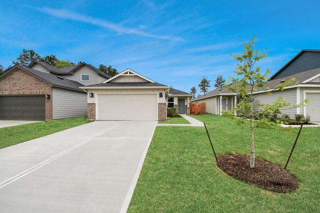 18720 Loom Drive, Conroe, TX 77306