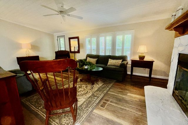 622 Lakeside Drive, Blairsville, GA 30512