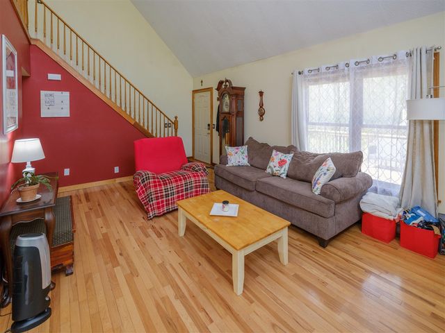 4060 S 5th Street, Kalamazoo, MI 49009