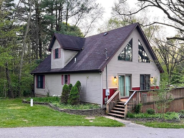 4060 S 5th Street, Kalamazoo, MI 49009