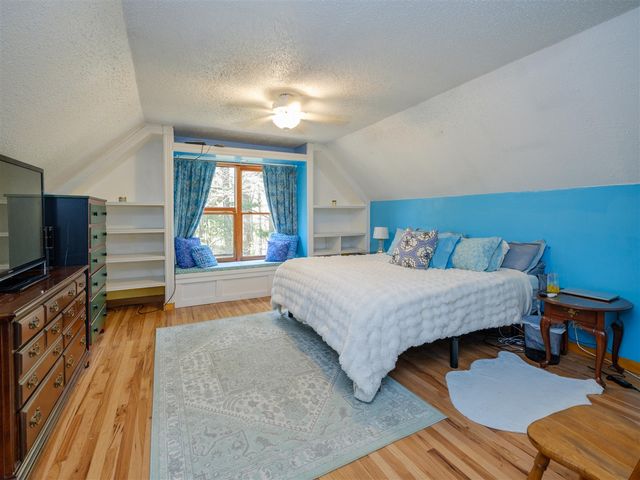 4060 S 5th Street, Kalamazoo, MI 49009