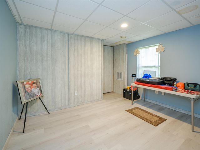 4060 S 5th Street, Kalamazoo, MI 49009