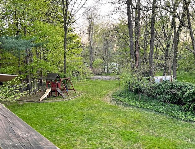 4060 S 5th Street, Kalamazoo, MI 49009