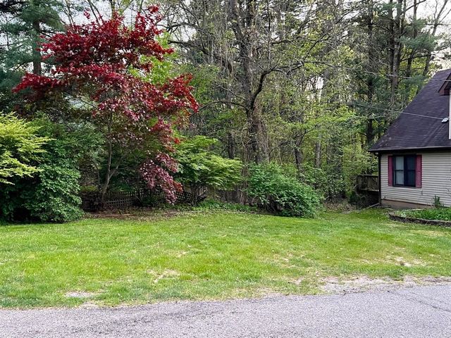 4060 S 5th Street, Kalamazoo, MI 49009