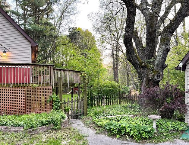4060 S 5th Street, Kalamazoo, MI 49009