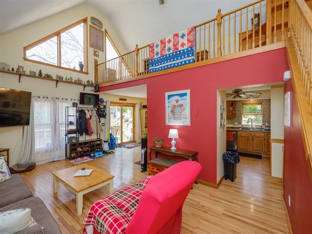 4060 S 5th Street, Kalamazoo, MI 49009