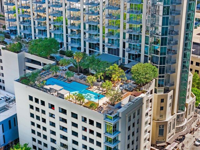 360 Nueces ST 2807, Austin, TX 78701