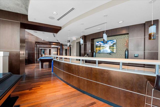 360 Nueces ST 2807, Austin, TX 78701