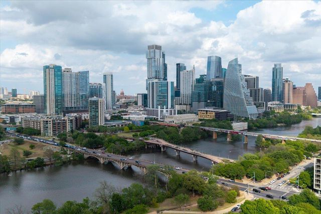 360 Nueces ST 2807, Austin, TX 78701