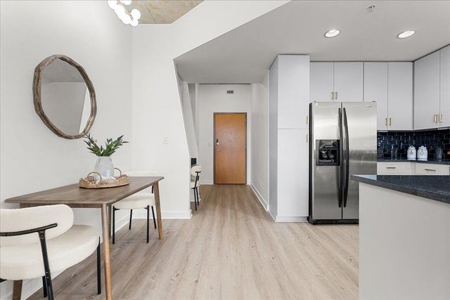 360 Nueces ST 2807, Austin, TX 78701