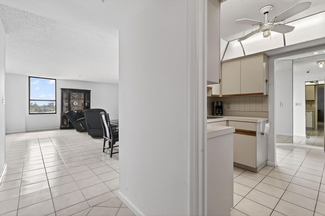 176 Helios Drive 401, Jupiter, FL 33477