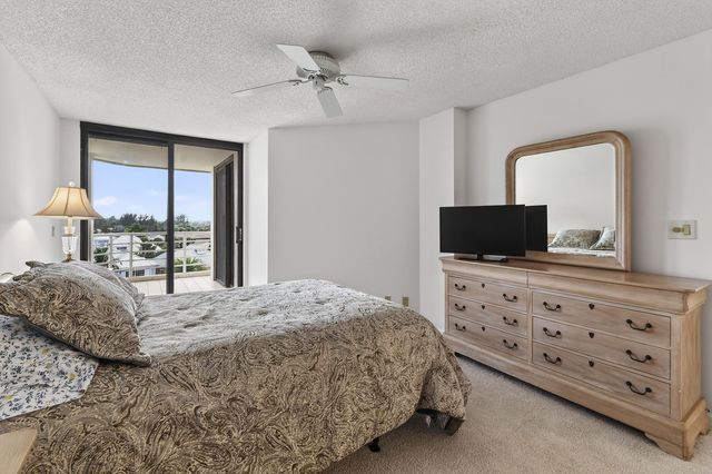 176 Helios Drive 401, Jupiter, FL 33477