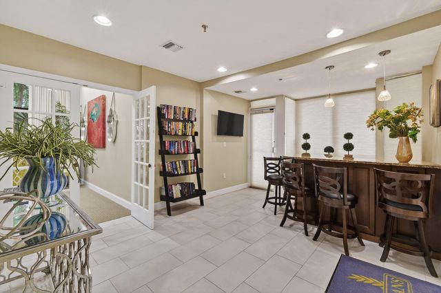 176 Helios Drive 401, Jupiter, FL 33477