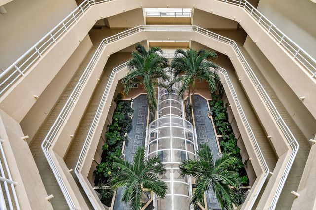 176 Helios Drive 401, Jupiter, FL 33477