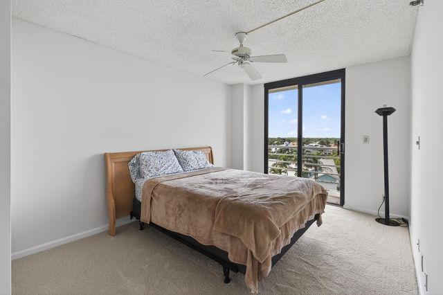 176 Helios Drive 401, Jupiter, FL 33477