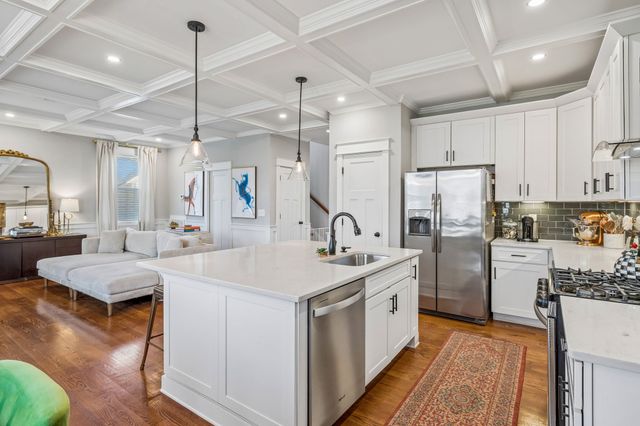 435 Westboro Dr, Nashville, TN 37209