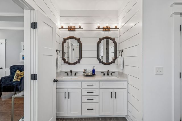 435 Westboro Dr, Nashville, TN 37209