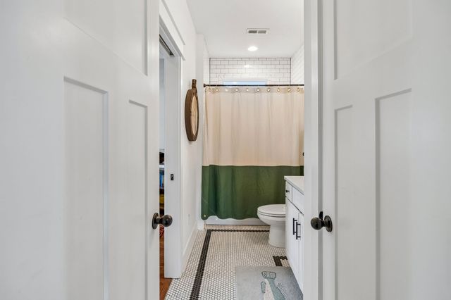 435 Westboro Dr, Nashville, TN 37209
