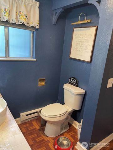 16460 Scandia Road NW, Poulsbo, WA 98370