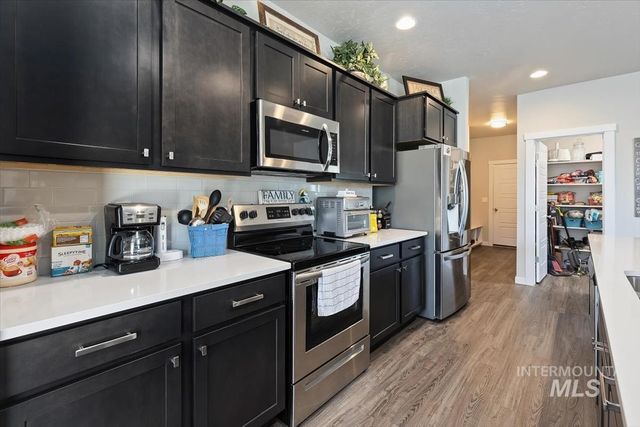 5333 N Adale Ave, Meridian, ID 83646