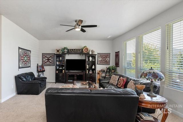 5333 N Adale Ave, Meridian, ID 83646