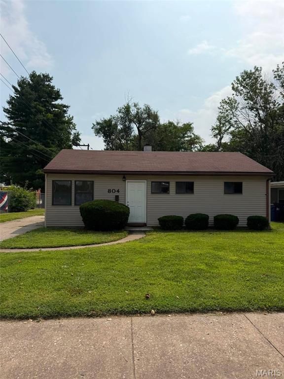 804 Royal Heights Road, Belleville, IL 62226