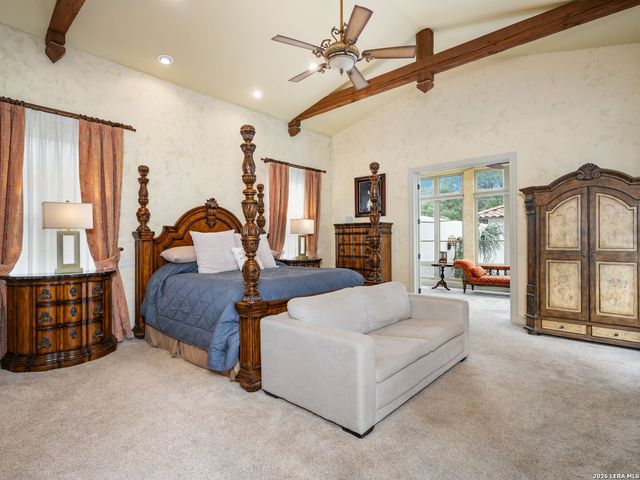 222 Farne Castle, Shavano Park, TX 78249