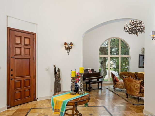222 Farne Castle, Shavano Park, TX 78249