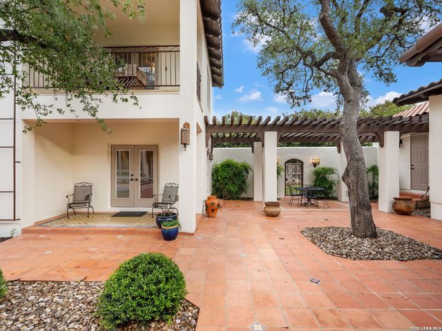 222 Farne Castle, Shavano Park, TX 78249
