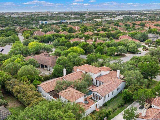 222 Farne Castle, Shavano Park, TX 78249