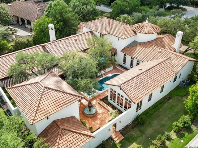 222 Farne Castle, Shavano Park, TX 78249