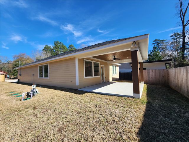 25982 Lantern Street, New Caney, TX 77357