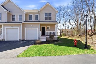 58 Reed Ave 8, North Attleboro, MA 02760