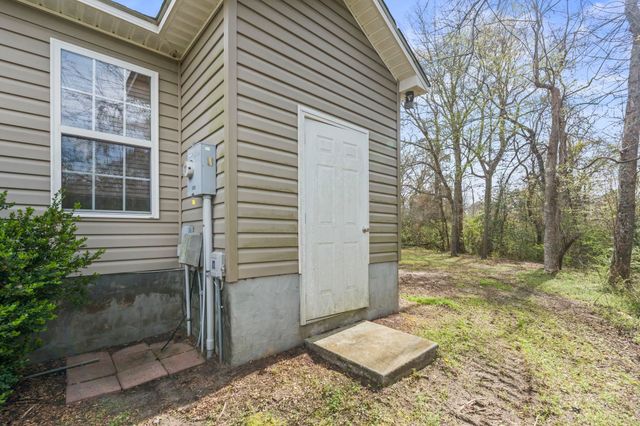 442 Sean River Rd., Conway, SC 29526