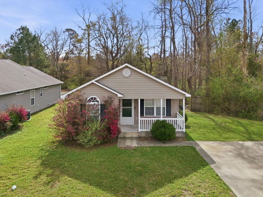 442 Sean River Rd., Conway, SC 29526