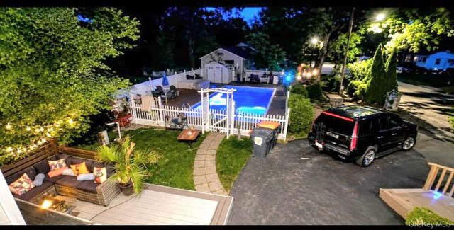 64 Crestwood Boulevard, Poughkeepsie, NY 12603