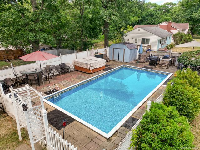 64 Crestwood Boulevard, Poughkeepsie, NY 12603
