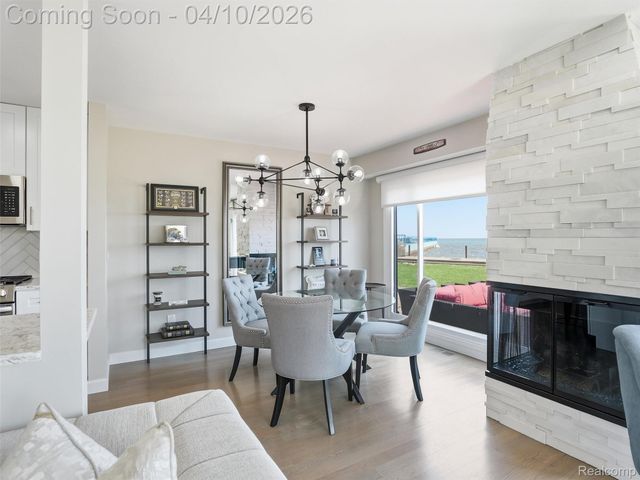 102 Lac Sainte Claire Drive, St. Clair Shores, MI 48082