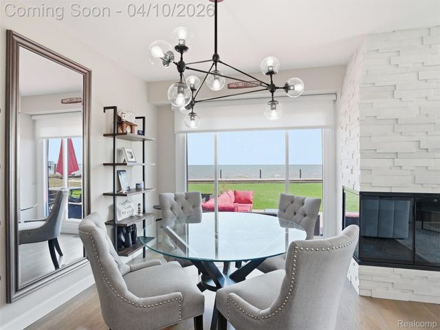 102 Lac Sainte Claire Drive, St. Clair Shores, MI 48082